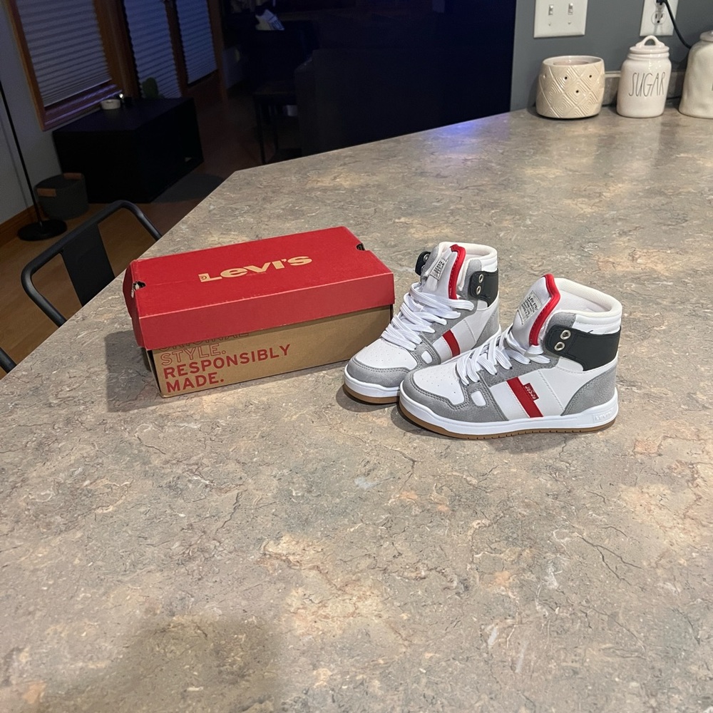 Toddler Boys High Top Levi’s Shoes